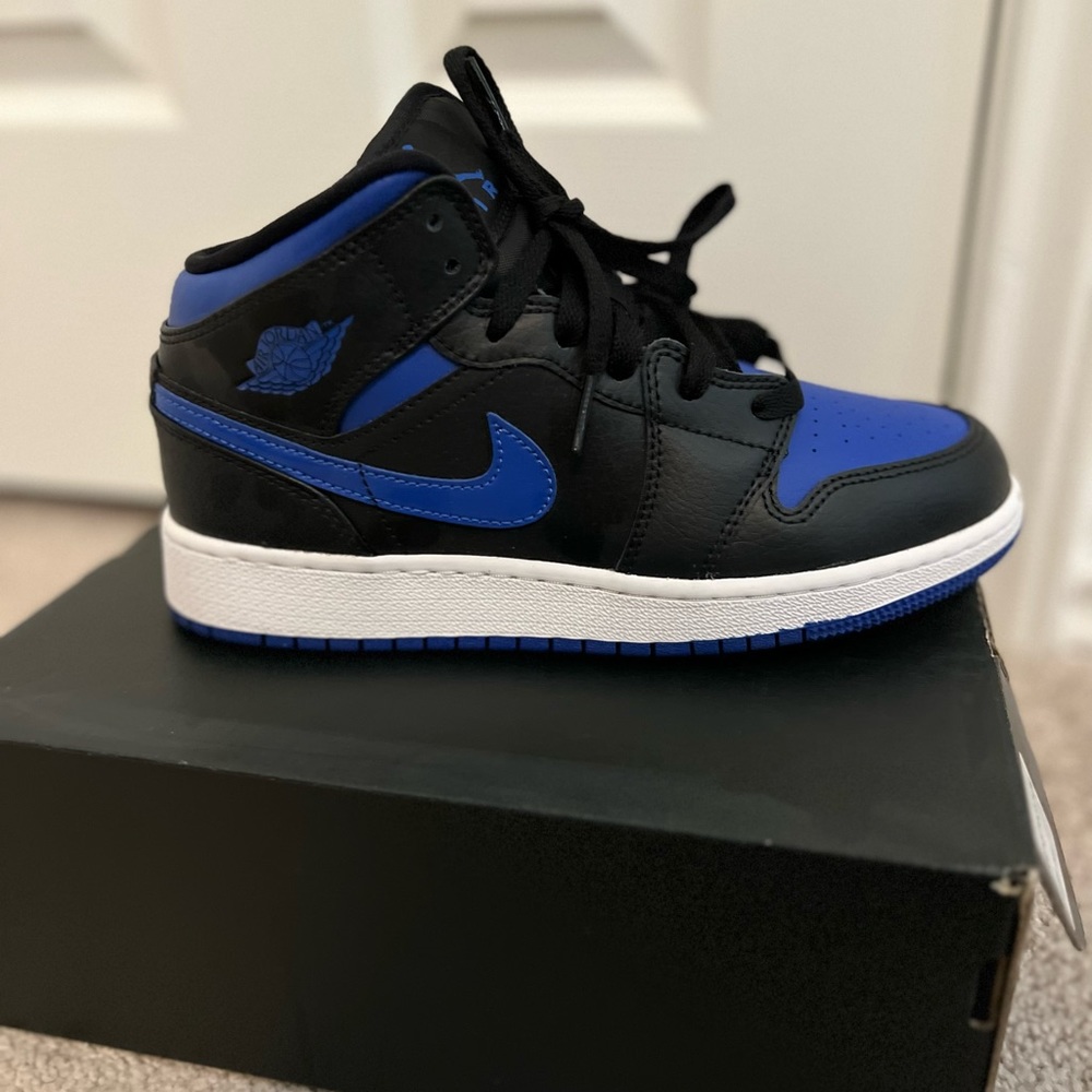 Air Jordan 1 MID (gs)